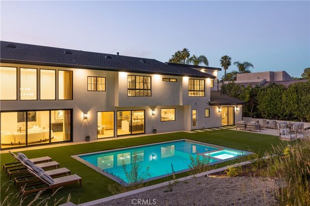 4072 Alonzo Avenue, Encino, CA 91316