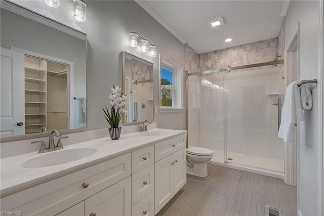 3522 Charing Cross Road, Greensboro, NC 27455
