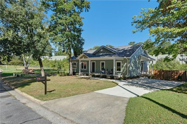 3522 Charing Cross Road, Greensboro, NC 27455