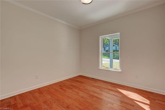 3522 Charing Cross Road, Greensboro, NC 27455