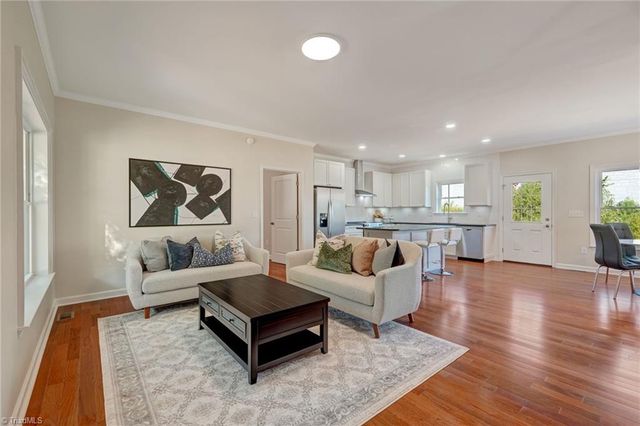 3522 Charing Cross Road, Greensboro, NC 27455