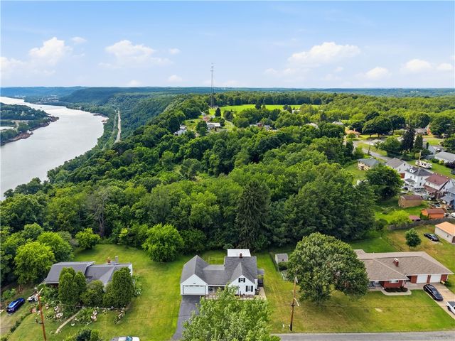 105 Summit Avenue, Ohioville, PA 15059