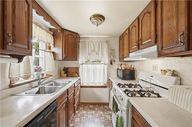 105 Summit Avenue, Ohioville, PA 15059