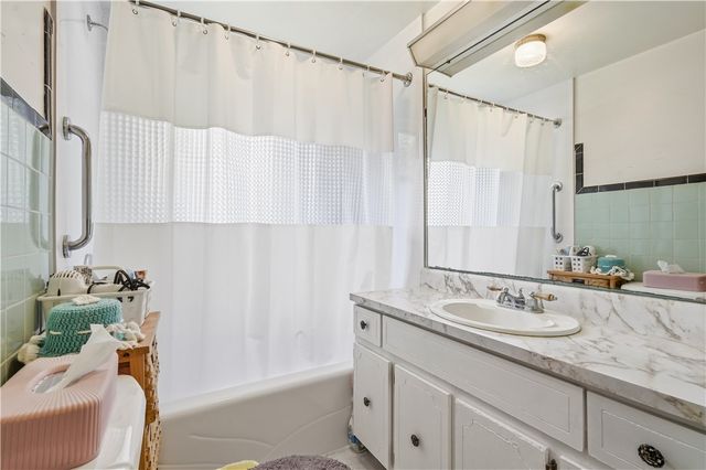105 Summit Avenue, Ohioville, PA 15059