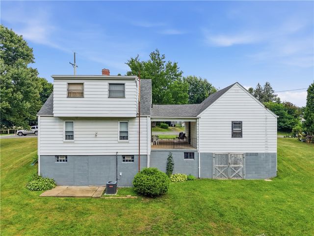 105 Summit Avenue, Ohioville, PA 15059