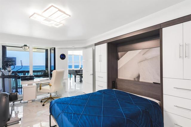 1155 Hillsboro Mile 607, Hillsboro Beach, FL 33062