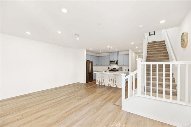 3906 E Coronado Privado, Ontario, CA 91761