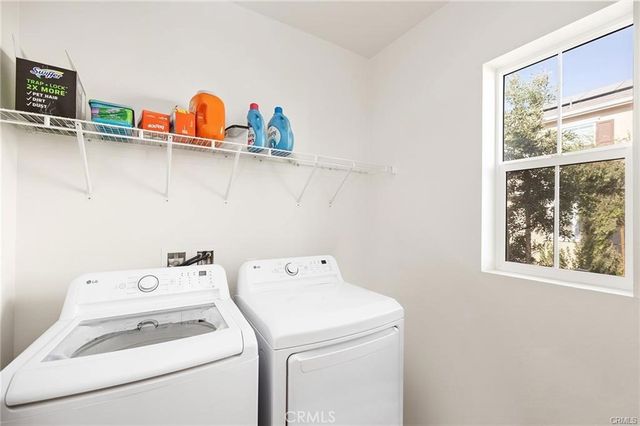 3906 E Coronado Privado, Ontario, CA 91761