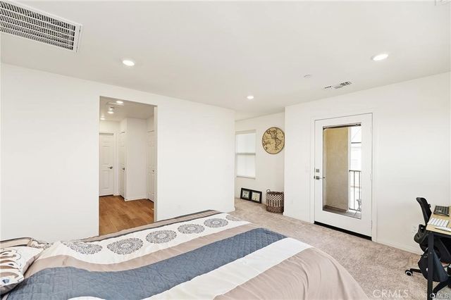 3906 E Coronado Privado, Ontario, CA 91761