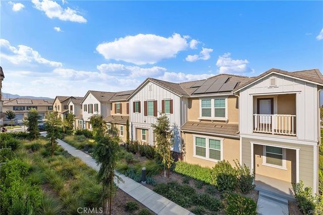 3906 E Coronado Privado, Ontario, CA 91761