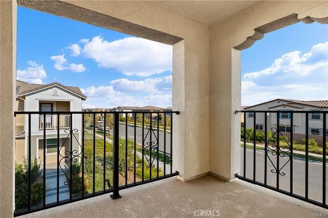 3906 E Coronado Privado, Ontario, CA 91761