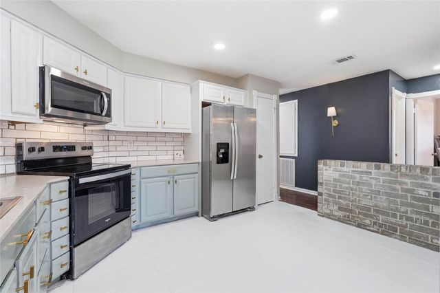 4506 Pineville Lane, Spring, TX 77388