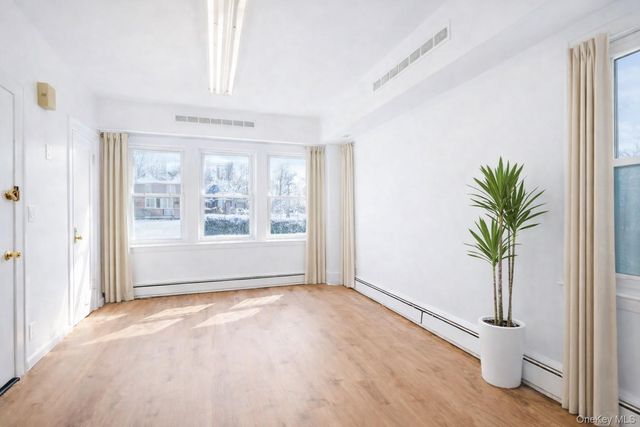 9701 69th Avenue, Forest Hills, NY 11375