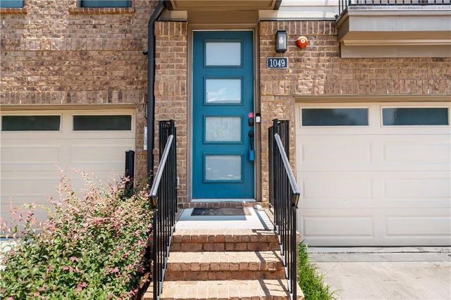 1049 Brandsford Street NW 27-01, Atlanta, GA 30318