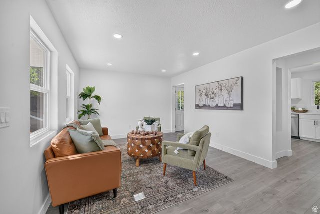 679 BROOKSIDE DR, Springville, UT 84663