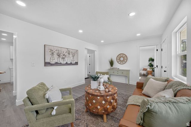 679 BROOKSIDE DR, Springville, UT 84663