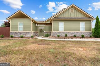 104 Field Drive, Hogansville, GA 30230