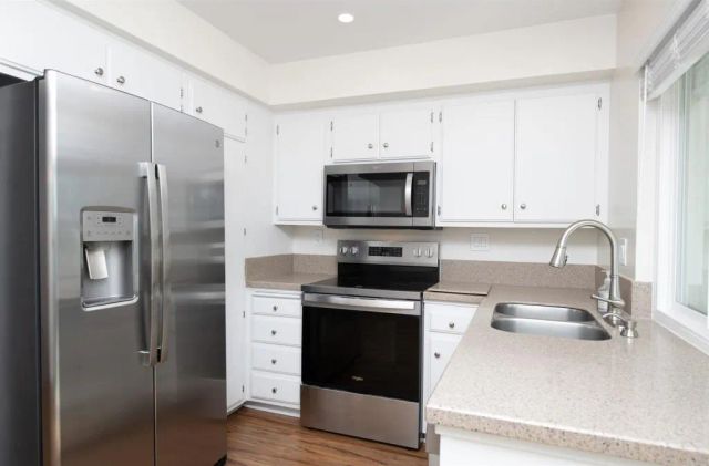 3890 Vista Campana South 78, Oceanside, CA 92057