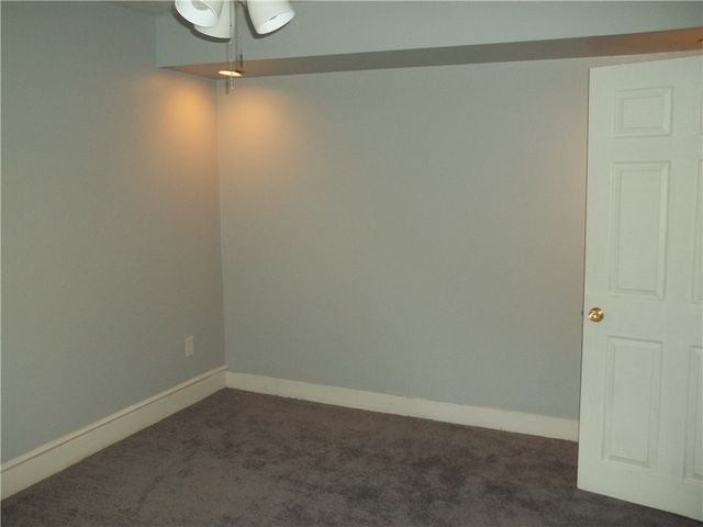 3840 Baytree St, Observatory Hill, PA 15214