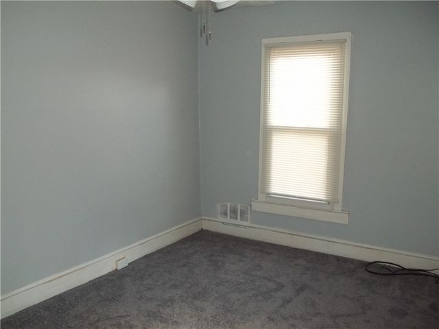 3840 Baytree St, Observatory Hill, PA 15214