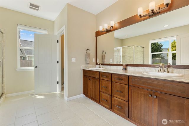6826 47th Loop NE, Olympia, WA 98516