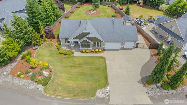 6826 47th Loop NE, Olympia, WA 98516