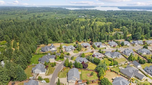 6826 47th Loop NE, Olympia, WA 98516