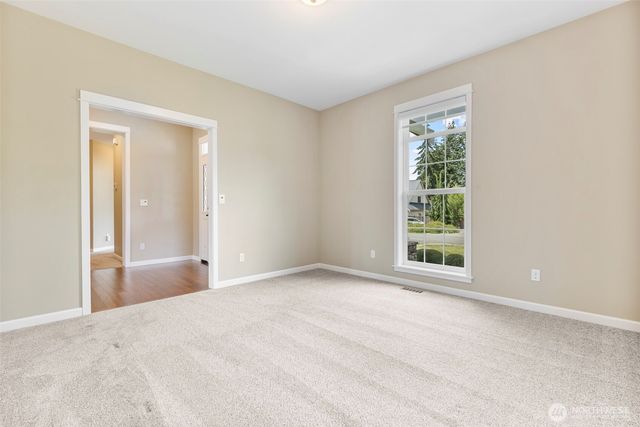 6826 47th Loop NE, Olympia, WA 98516