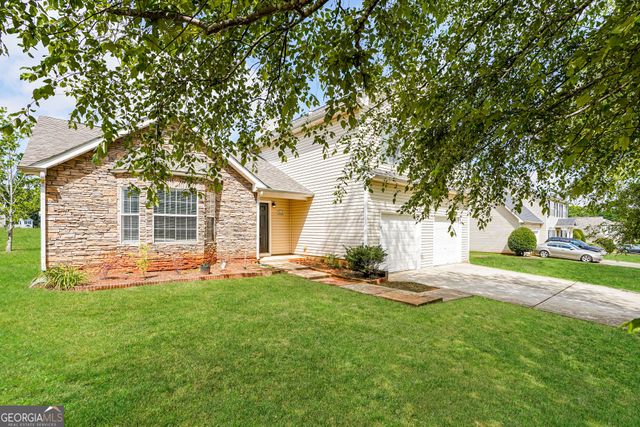513 Easton Drive, Locust Grove, GA 30248
