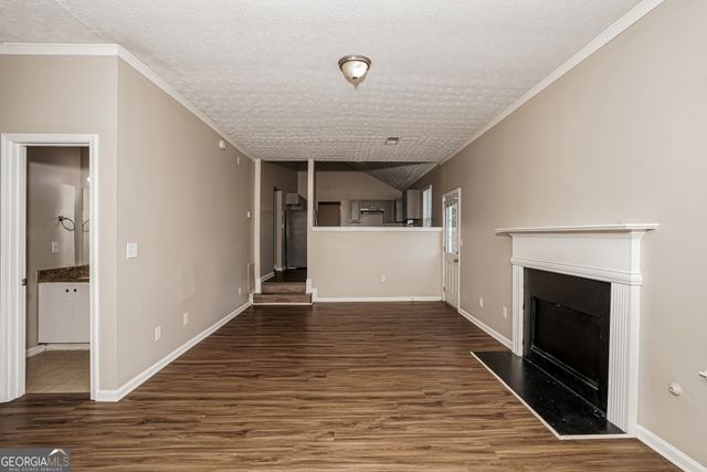 513 Easton Drive, Locust Grove, GA 30248