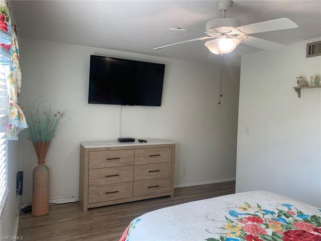 1740 Pine Valley DR 102, Fort Myers, FL 33907