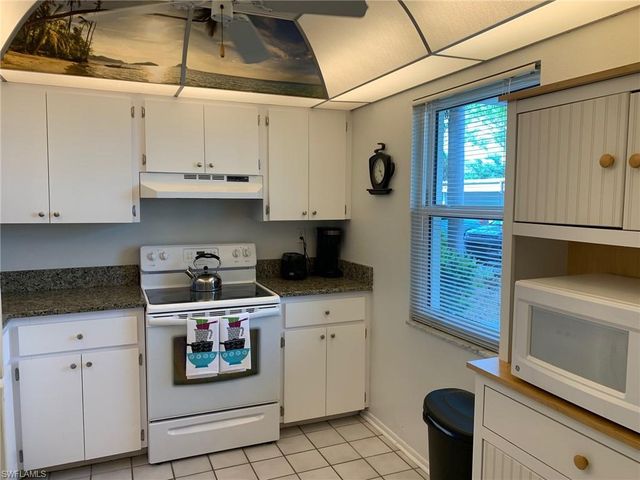 1740 Pine Valley DR 102, Fort Myers, FL 33907