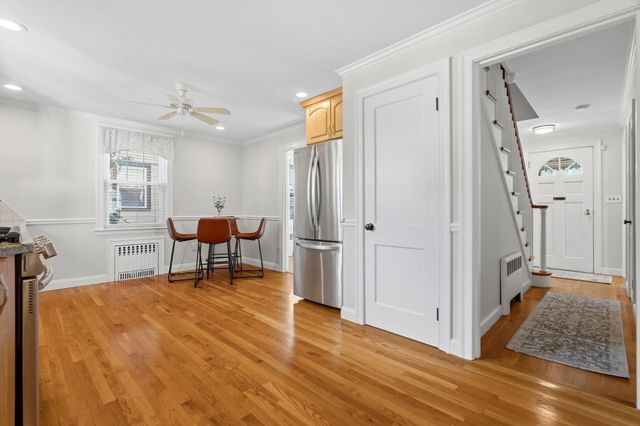 31 Zeller St, Boston, MA 02131