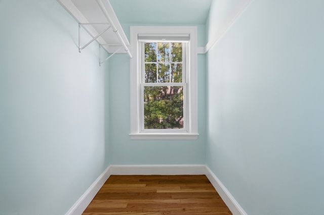 31 Zeller St, Boston, MA 02131