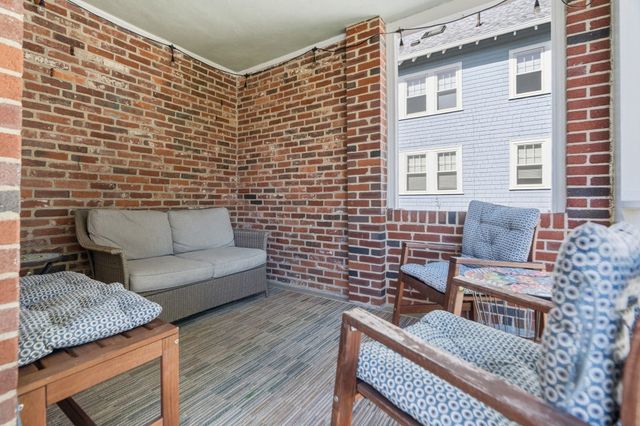 31 Zeller St, Boston, MA 02131
