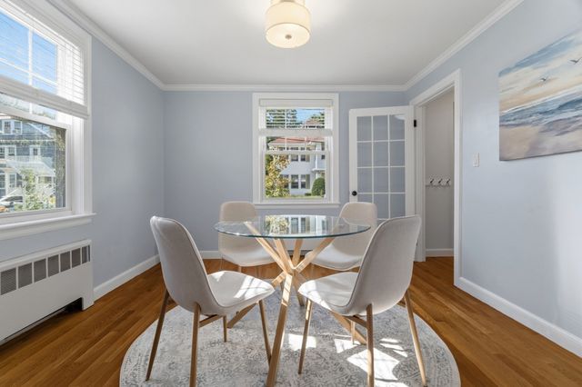 31 Zeller St, Boston, MA 02131