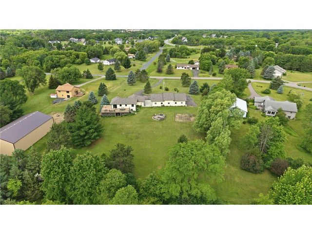 483 Prairie Lane, Hudson, WI 54016