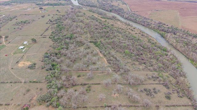 TBD TBD, Smithville, TX 78957