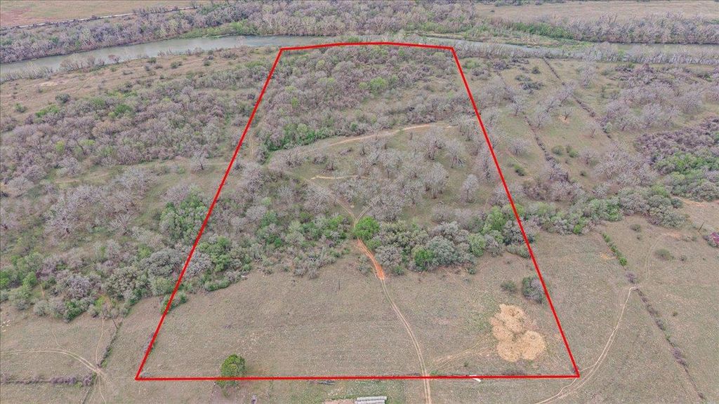 TBD TBD, Smithville, TX 78957