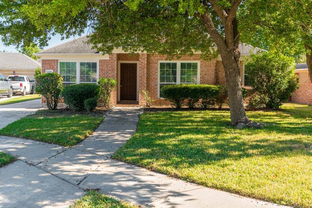 25506 Brisk Spring Court, Spring, TX 77373