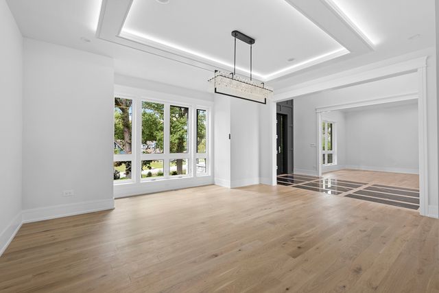 7309 W Palos Avenue, Palos Heights, IL 60463