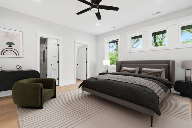 7309 W Palos Avenue, Palos Heights, IL 60463