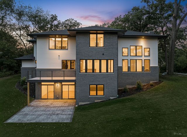 7309 W Palos Avenue, Palos Heights, IL 60463