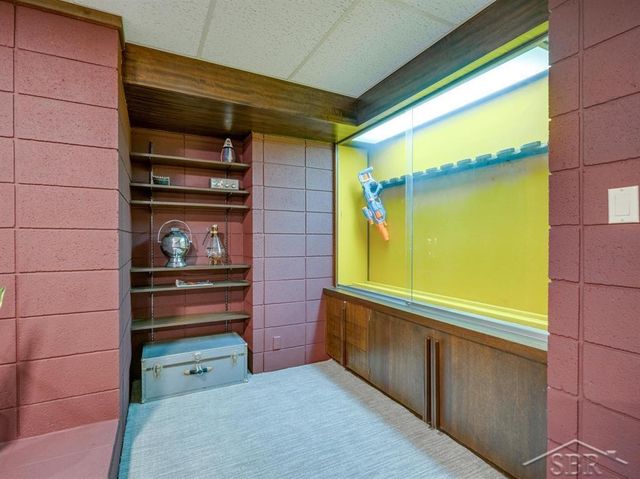 5208 Sunset Drive, Midland, MI 48640