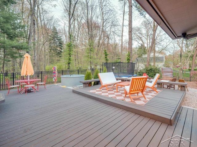 5208 Sunset Drive, Midland, MI 48640