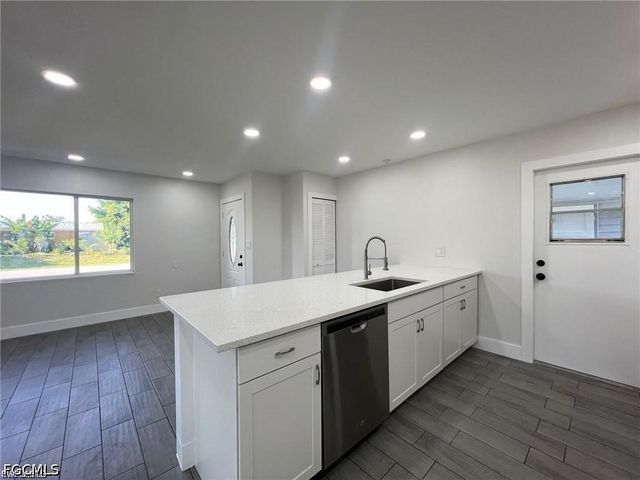 1109 Gifford AVE N, Lehigh Acres, FL 33936