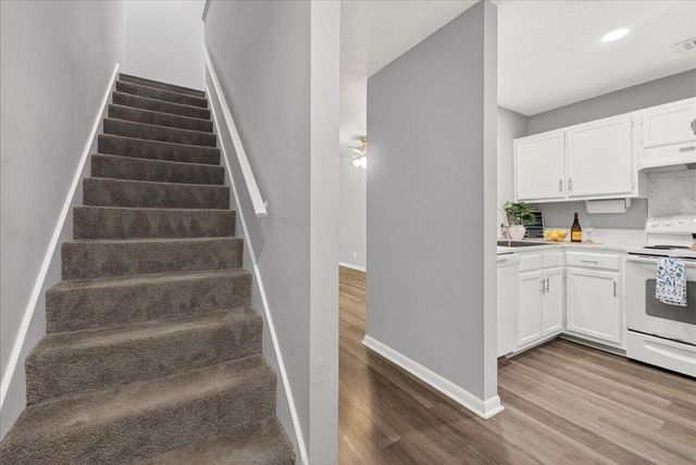 1530 Fort Johnson Road 1h, Charleston, SC 29412