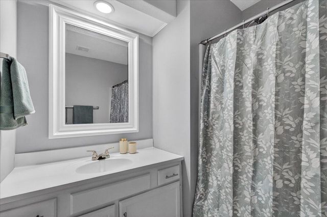 1530 Fort Johnson Road 1h, Charleston, SC 29412