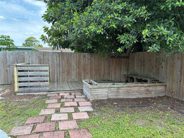 6335 SW 21st Street 2, Miramar, FL 33023