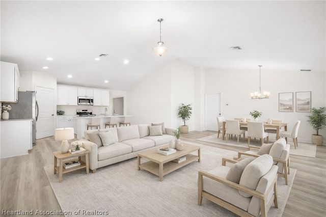 5752 Cortez Boulevard, Sebring, FL 33872